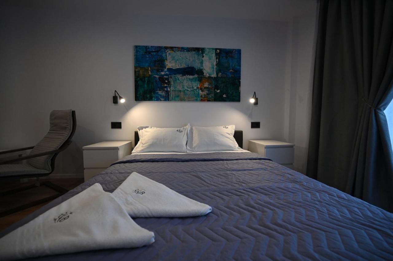 R&B Apartments 普雷代亚尔 外观 照片