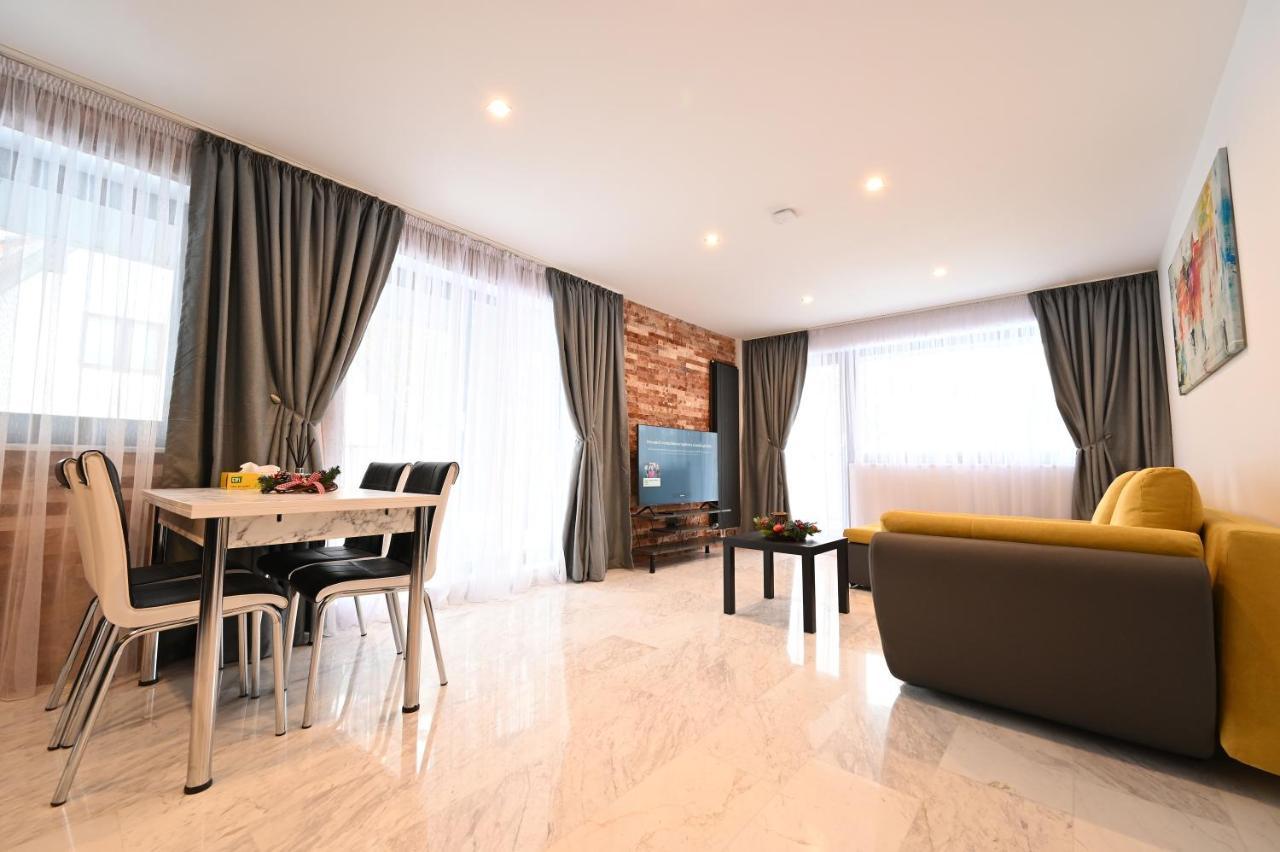 R&B Apartments 普雷代亚尔 外观 照片