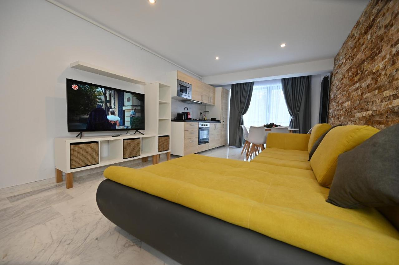 R&B Apartments 普雷代亚尔 外观 照片
